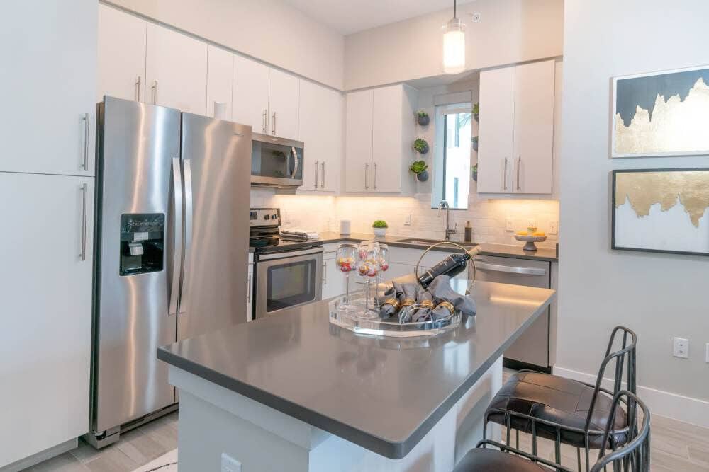 Primary Photo - The Whitney