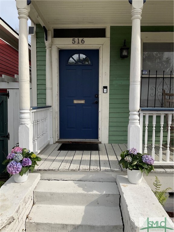 Foto del edificio - 516 E 38th St