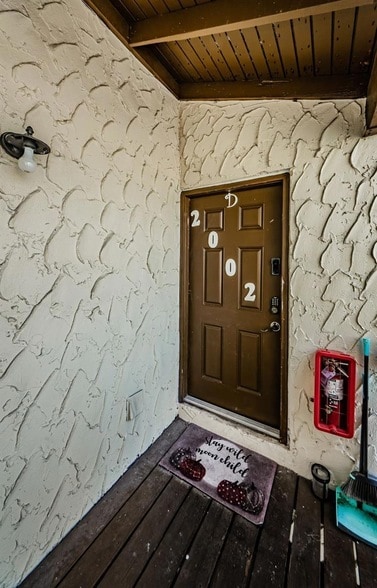 Foto del edificio - 722 116th Ave N