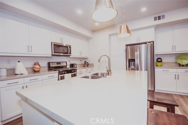 Foto del edificio - 9391 Solaire Pl