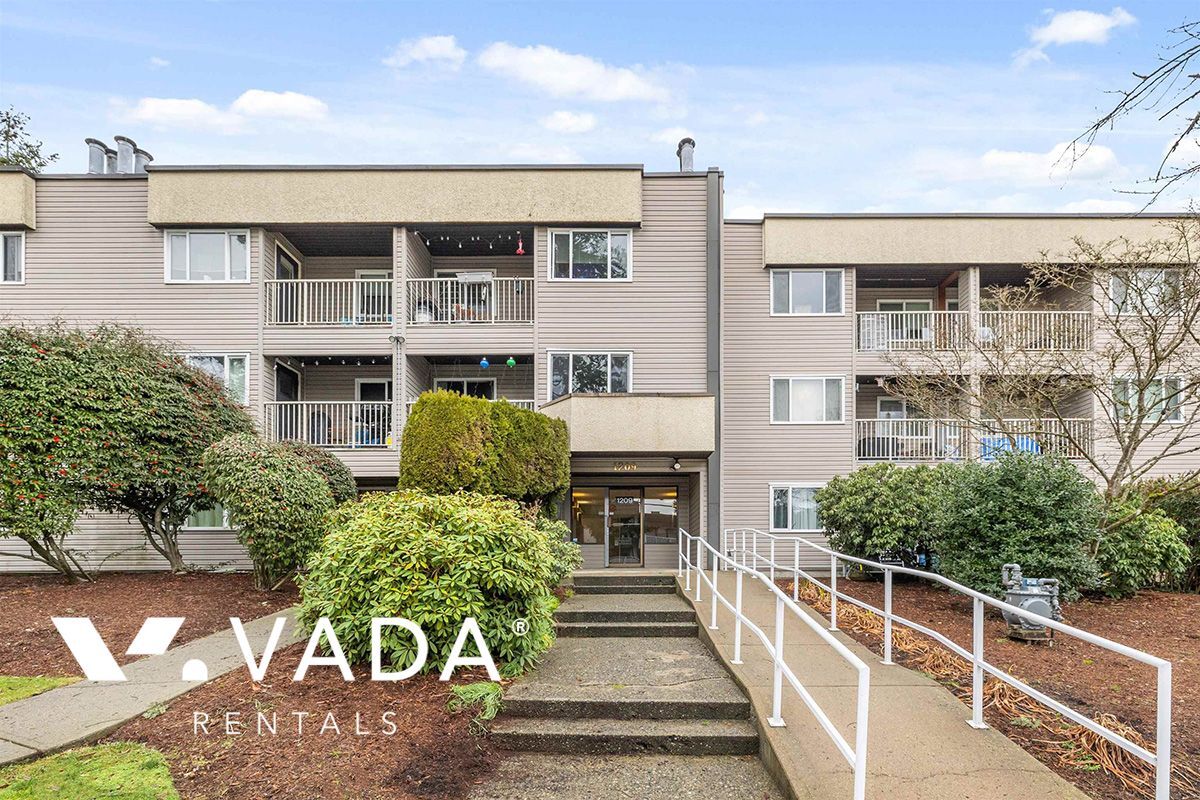 Primary Photo - Creekside Manor 2 Bedroom Apartment Rental...