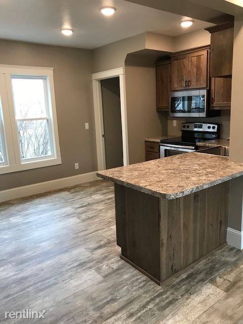 Foto del edificio - 3 br, 2 bath House - 204 W Florida Street