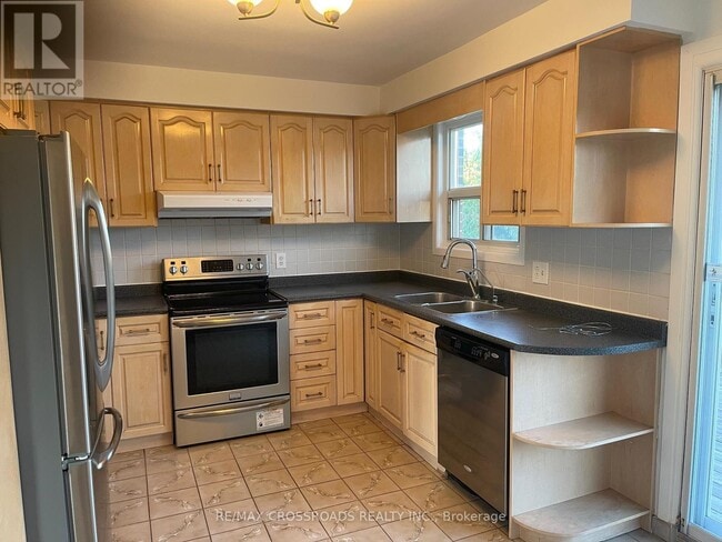 Building Photo - 51 Pleasant View Dr