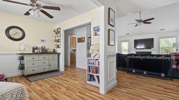 Foto del edificio - 220 Blue Creek Farms Drive