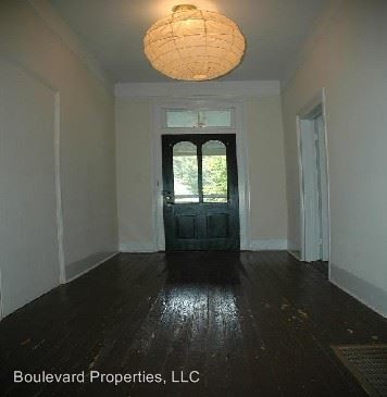 Building Photo - 224 Barrow St
