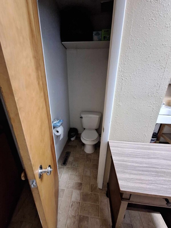 32043216 Busch St Unit 3208, Butte, MT 59701 Room for Rent in Butte