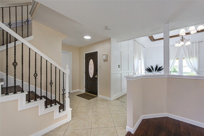 Foto del edificio - 907 Dominion Dr