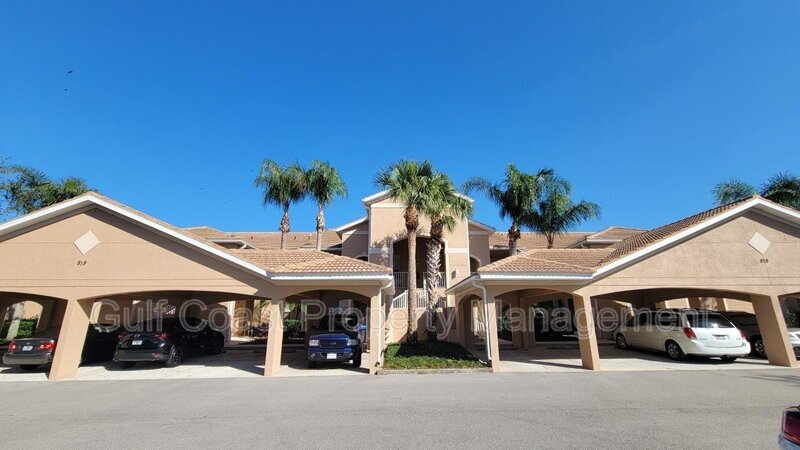 Primary Photo - 819 Fairwaycove Ln