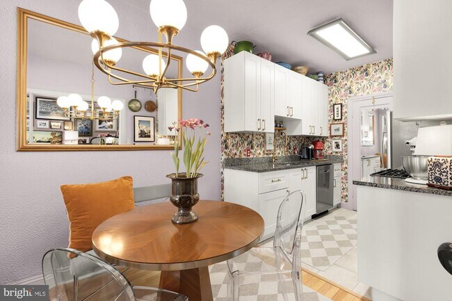 Foto del edificio - 2040 Belmont Rd NW