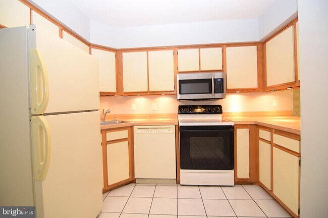 Foto del edificio - 11920 Liberty Rd