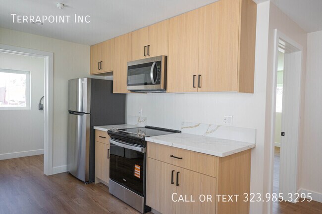 Foto del edificio - 1034 Westmoreland Ave