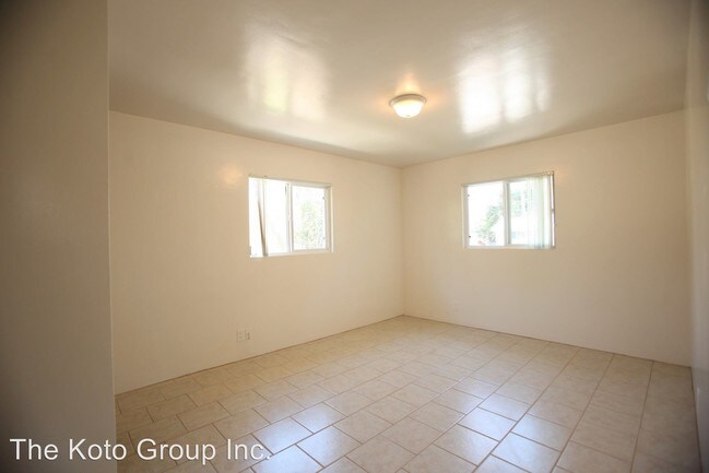 Building Photo - 6609 Trigo Rd