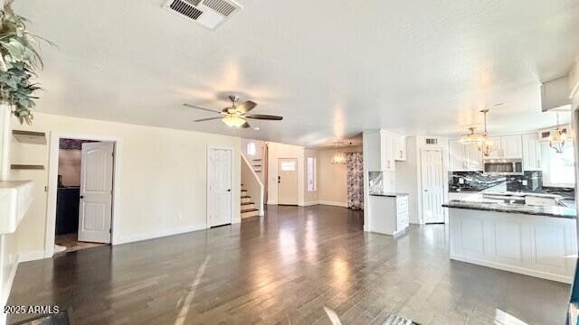 Foto del edificio - 7407 E Medina Ave