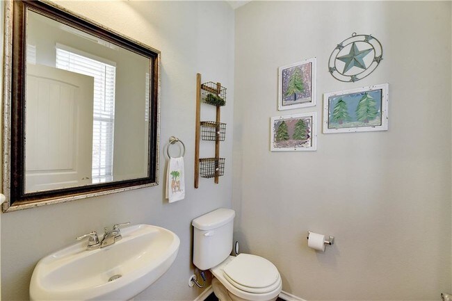 Building Photo - 342 White River Drive