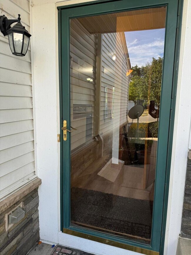 Foto del edificio - 2527 Oneida Ln