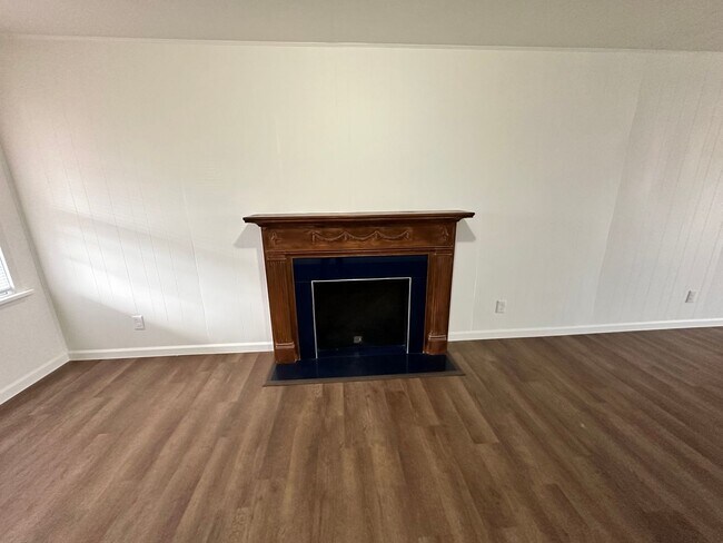Building Photo - 3 Bed 2.5 bath house in OKC