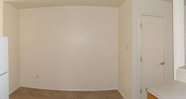 Building Photo - 4504 Alan Kent Dr
