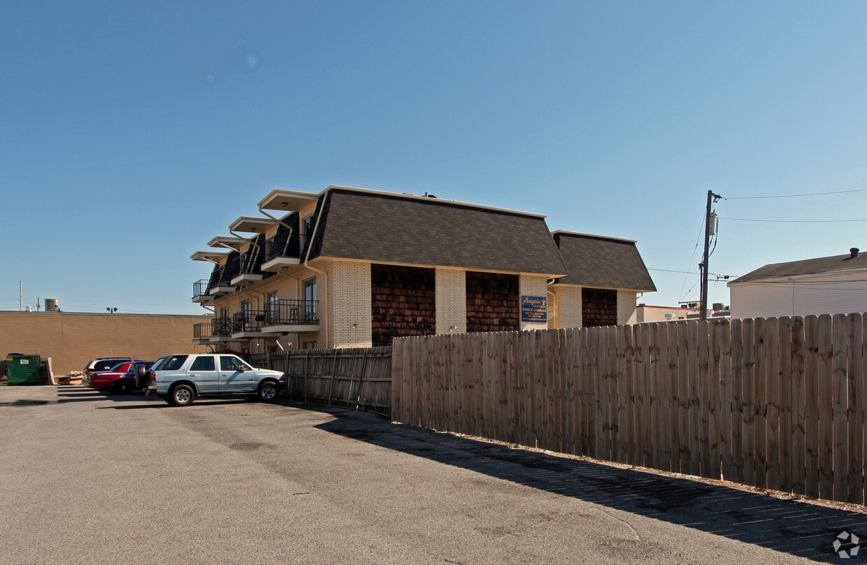 Angele Apartments Apartments in Metairie, LA