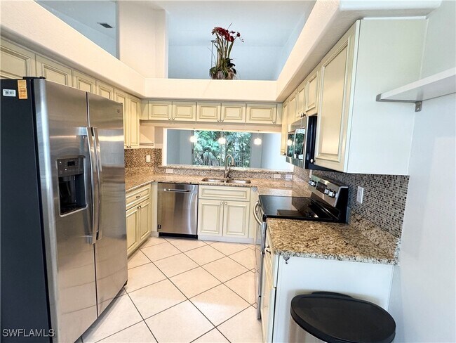 Building Photo - 1225 Sarah Jean Cir