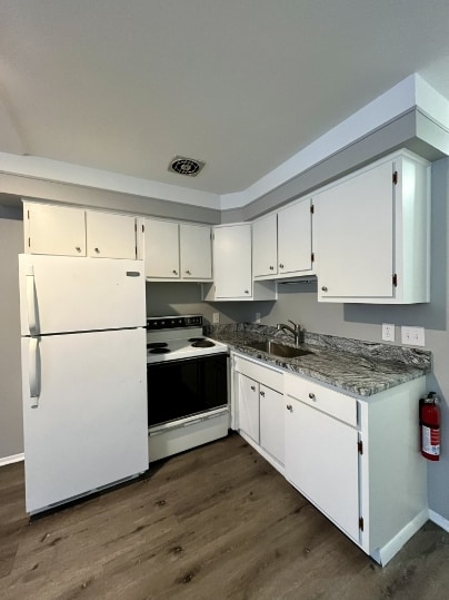 Building Photo - 2444 2nd St
