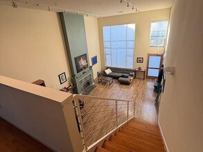 Building Photo - 950 Harrison St