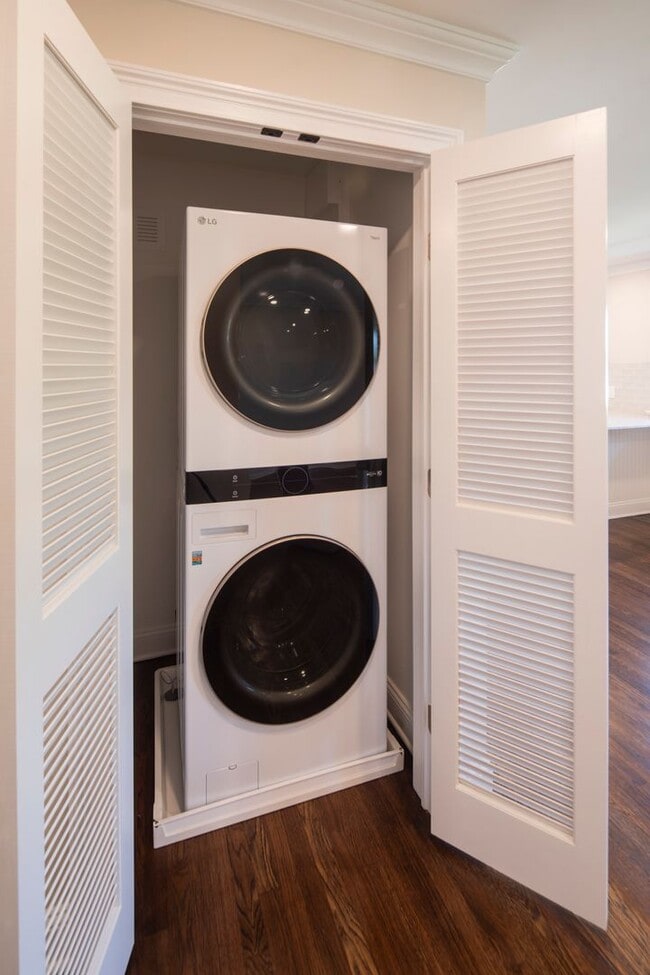 Interior Photo - Linden Apartments