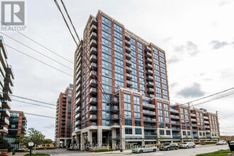 Building Photo - 31 Tippett Rd