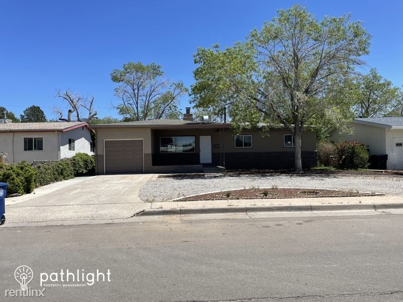 Primary Photo - 4 br, 2 bath House - 1220 Garcia St NE UNIT