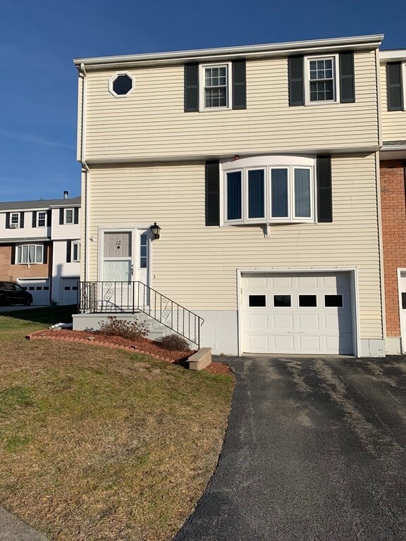 12 Plantation Rd, Oxford, MA 01540 Townhome Rentals in Oxford MA