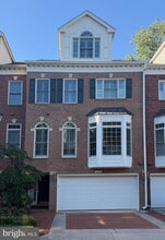 Building Photo - 1735 22nd Ct N