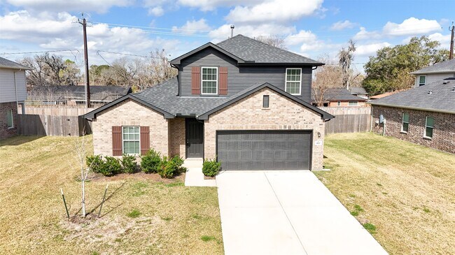 Foto del edificio - 420 Magnolia Ln