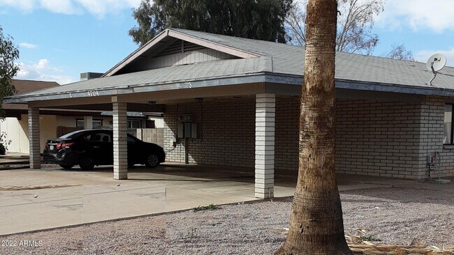 Building Photo - 4704 E Caballero St