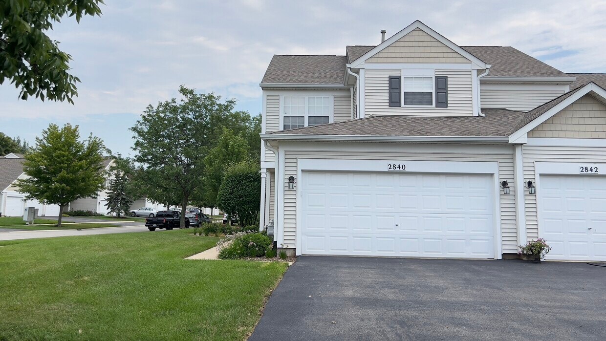 Primary Photo - 2840 Rutland Cir