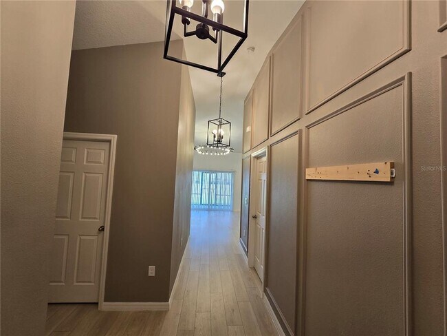 Foto del edificio - 2441 Oakwood Ln