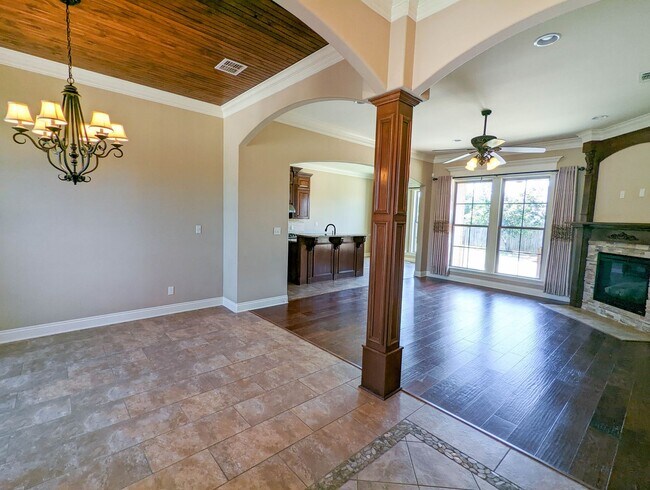 Foto del edificio - Beautiful 4 bed/3 bath home in South Bossier