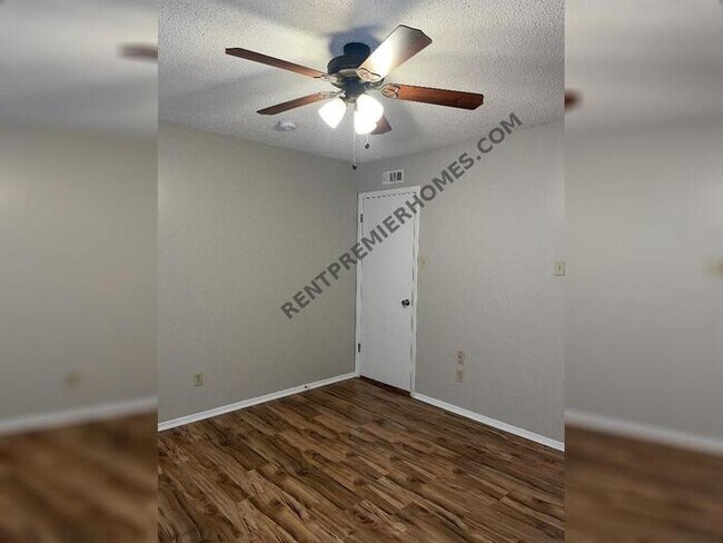 Building Photo - 1724 Charlotte Ct. Little Rock, AR 72204