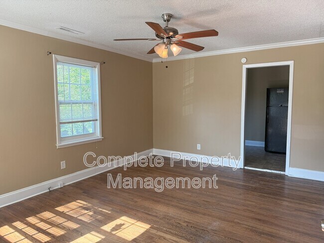 Building Photo - 160 Ohio Cir
