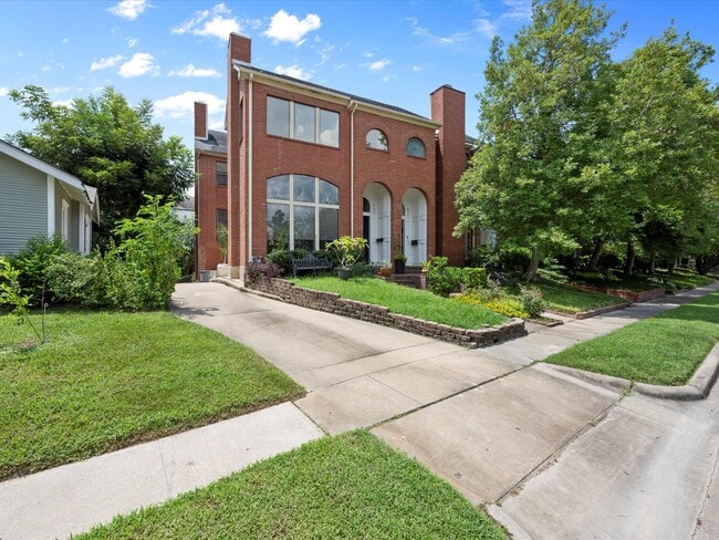 Building Photo - 6311 Westcott St