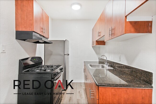 Foto del edificio - ~$150 OFF Each Month~ Lovely and Bright St...