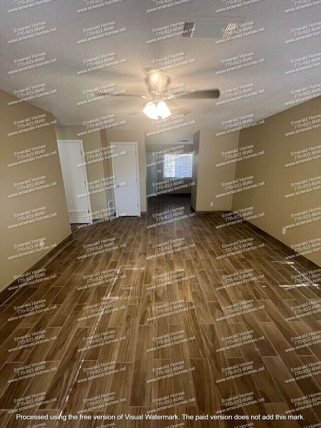 Cozy 2 bedroom 1 bath ranch duplex NOW AVA... House Rental in