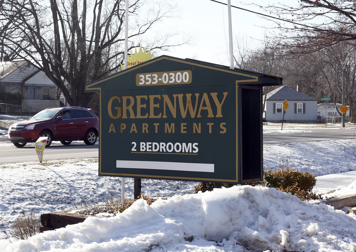 Sign - Greenway Apartments