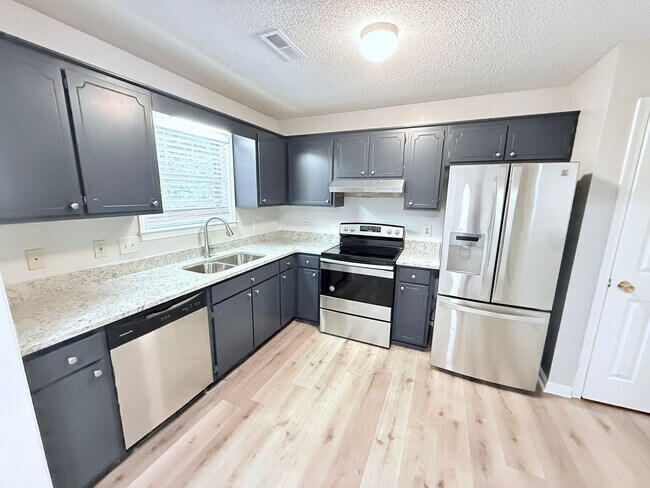 Foto del edificio - 3BR/3BA For Rent