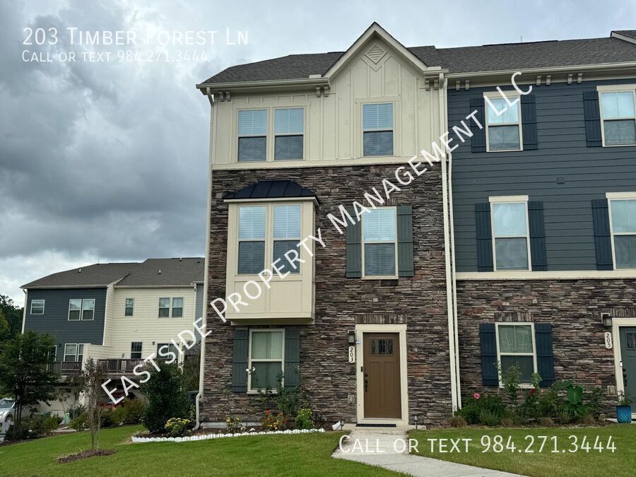 Foto principal - Like-New!! Most Popular floorplan!! Farmho...