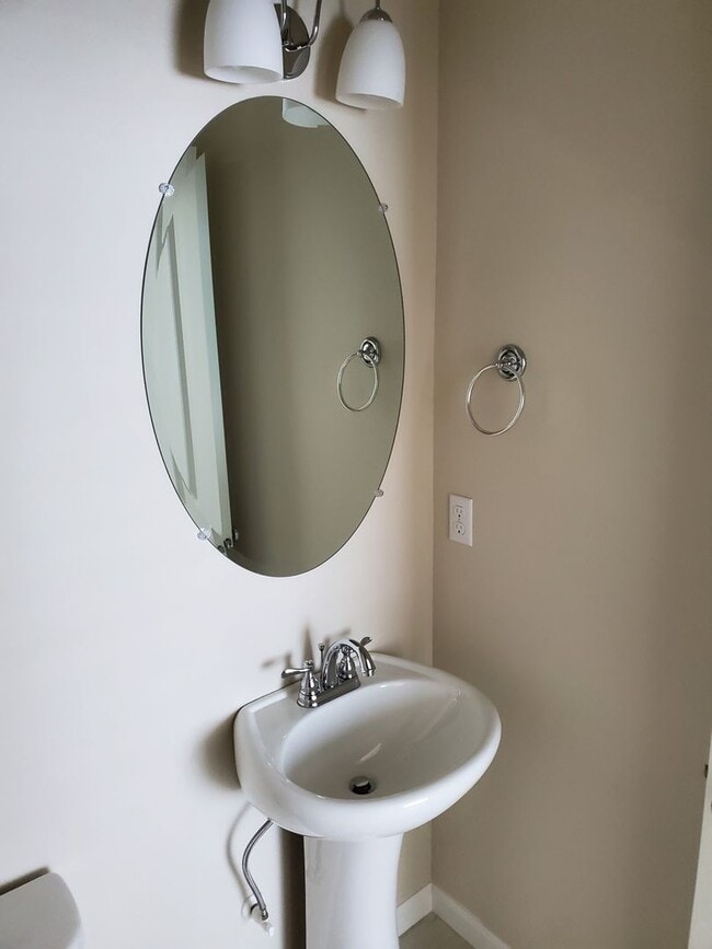Foto del edificio - Beautiful 4 Bed 3.5 Bath