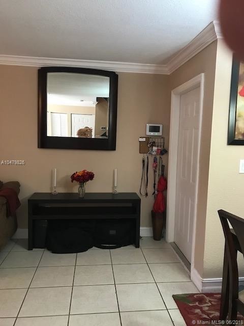 Foto del edificio - 10420 SW 154th Ct