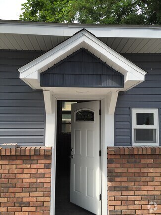 Building Photo - 34 N North Shore Dr
