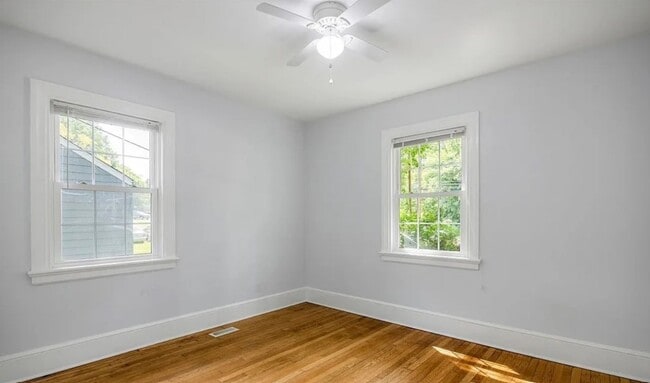 Building Photo - 4009 Crutchfield St