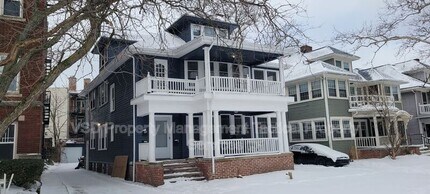 Building Photo - 14172 Superior Rd