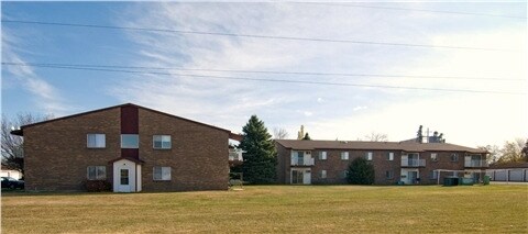 Primary Photo - Madison Fieldcrest Apartments