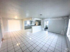 Building Photo - 4390 NW 174th Dr